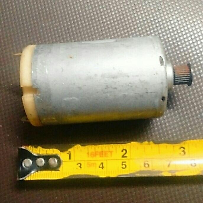 DINAMO DC 12V MODEL 775