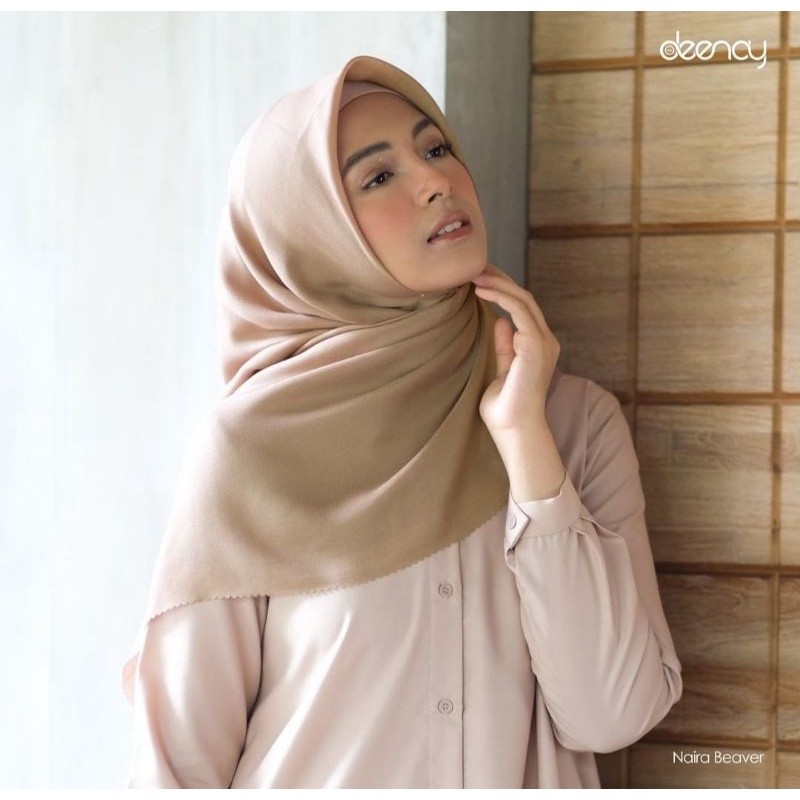 DEENAY | Hijab Polos Segi Empat Laser Cut Hijab  Liza Plain