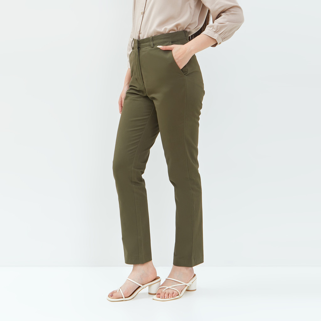 Geela Official - Chinos Pants Green (G.3016) | Celana Wanita