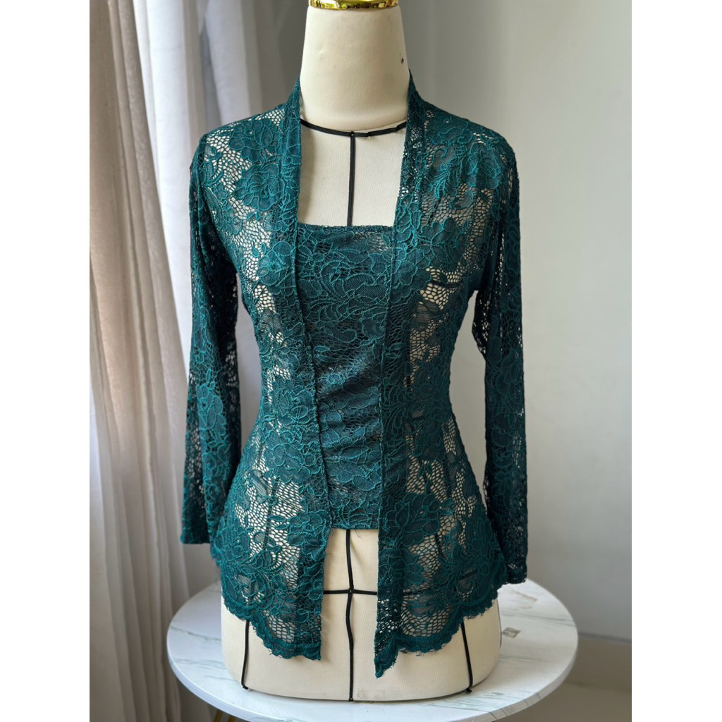 (KEBAYA SAJA) kebaya brokat sofia | kebaya bali | kebaya kartini