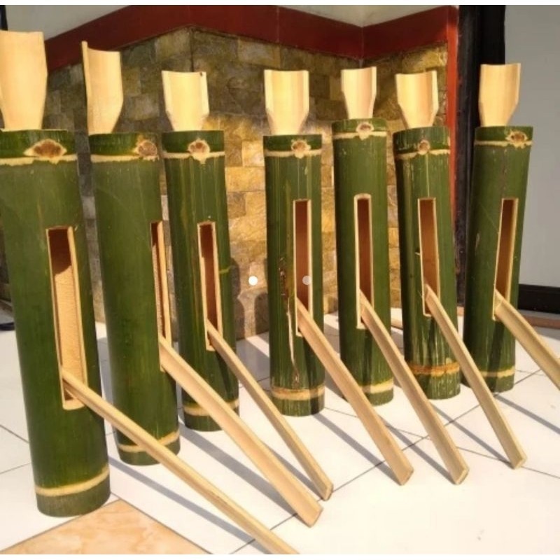 SS - kentongan bambu / kentongan pos ronda