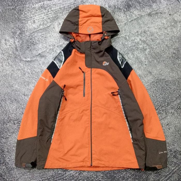 Jaket outdoor gopcore LOWE ALPINE jaket hiking gunung waterproof anti air casual bagus size XL