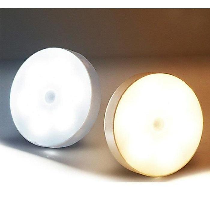 Lampu Pintar lampu otomatis nyala