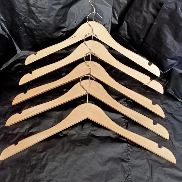 Hanger Kayu Dewasa Natural Harga 1Lusin