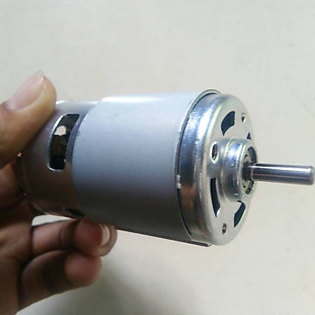 Dinamo dc 775