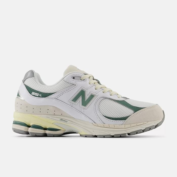 Sepatu Sneakers Pria NB 2002R White with Dark Juniper Original U2002RWA