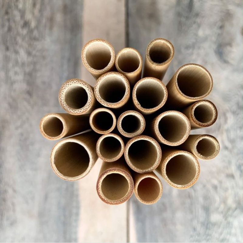 10 pcs bambu Tamiang bahan baku pembuatan suling panjang 40cm siap di kirim ke seluruh Indonesia.