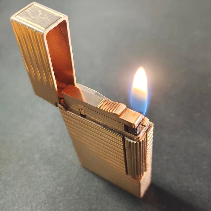Korek Api Vintage Antik ST Dupont Lighter Ligne 2 Horizontal Line Gold