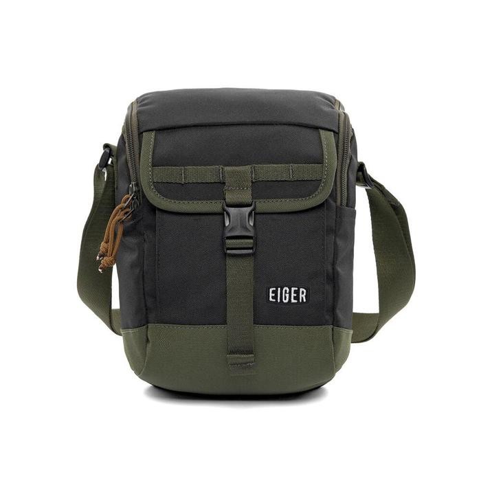 EIGER DERAIL POUCH 3L LIFESTYLE
