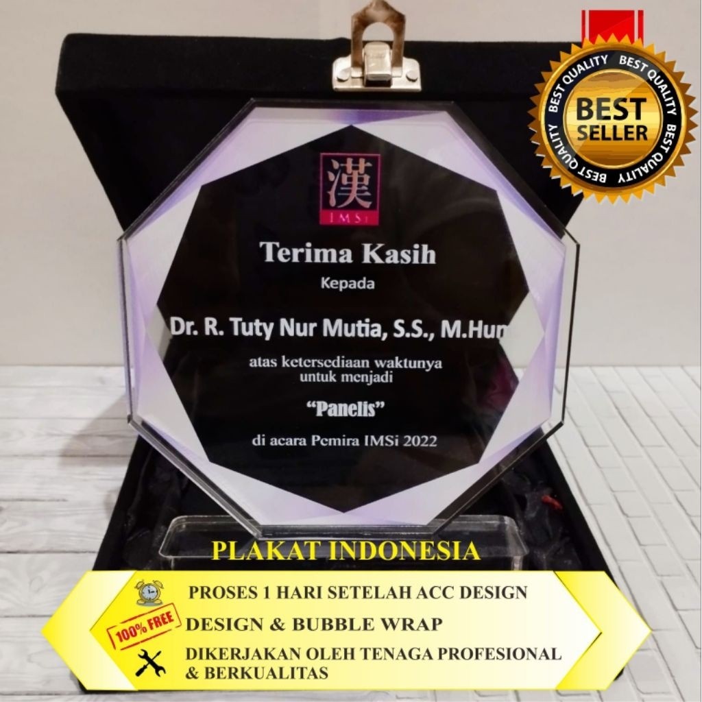 Plakat akrilik custom, Plakat akrilik, akrilik custom, plakat, piala akrilik custom, plakat wisuda