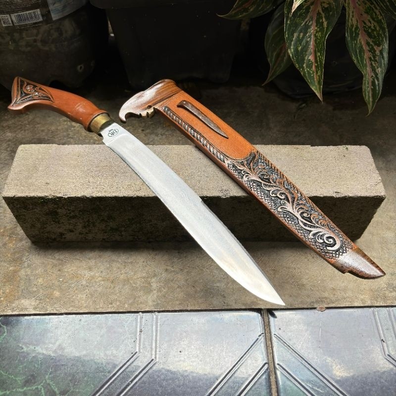 Pisau Sembelihan Dr Kayu Rasamala Bahan Baja Asli Ukiran panjang bilah 30cm termurah