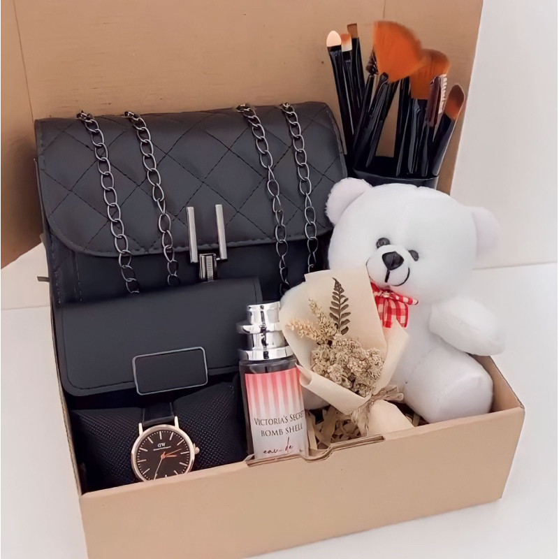 KADO CEWEK / KADO ULANG TAHUN / KADO WISUDA / KADO ANNIV / HADIAH CEWEK / HADIAH WEDDING / HADIAH UL