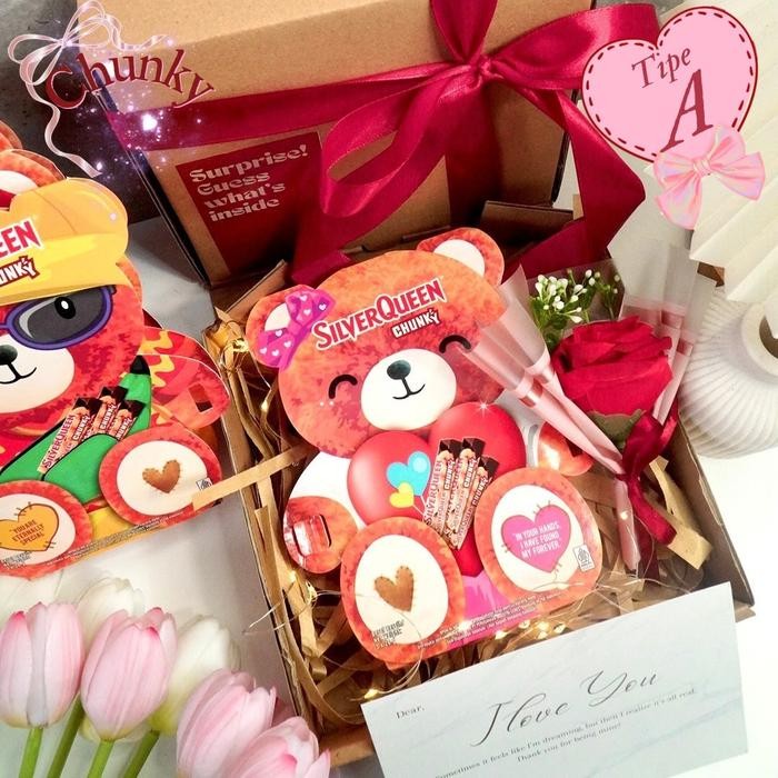 

Hampers Snack Box Cokelat Kado Ulang Tahun Valentine Set Kado Hadiah Pacar Gift Box Buket Murah Hadiah Wisuda Sempro Anniversary Hari Guru Cewek Cowok Kado Chunky Coklat Bear - Berkasih Chunky A