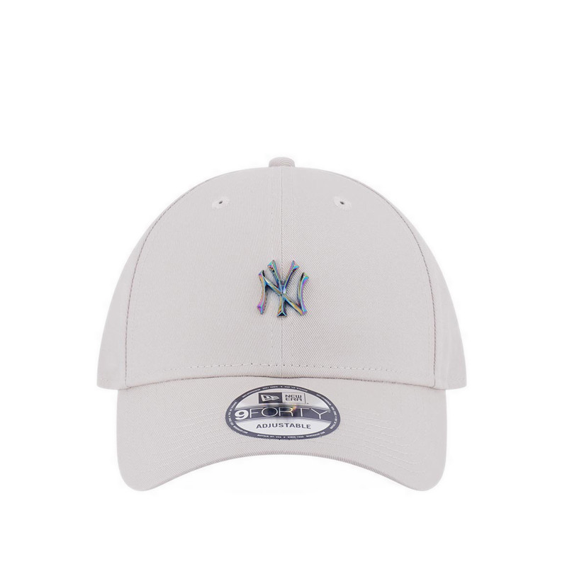 New Era 940 MLB Metal Badge New York Yankees Men's Cap - Stone