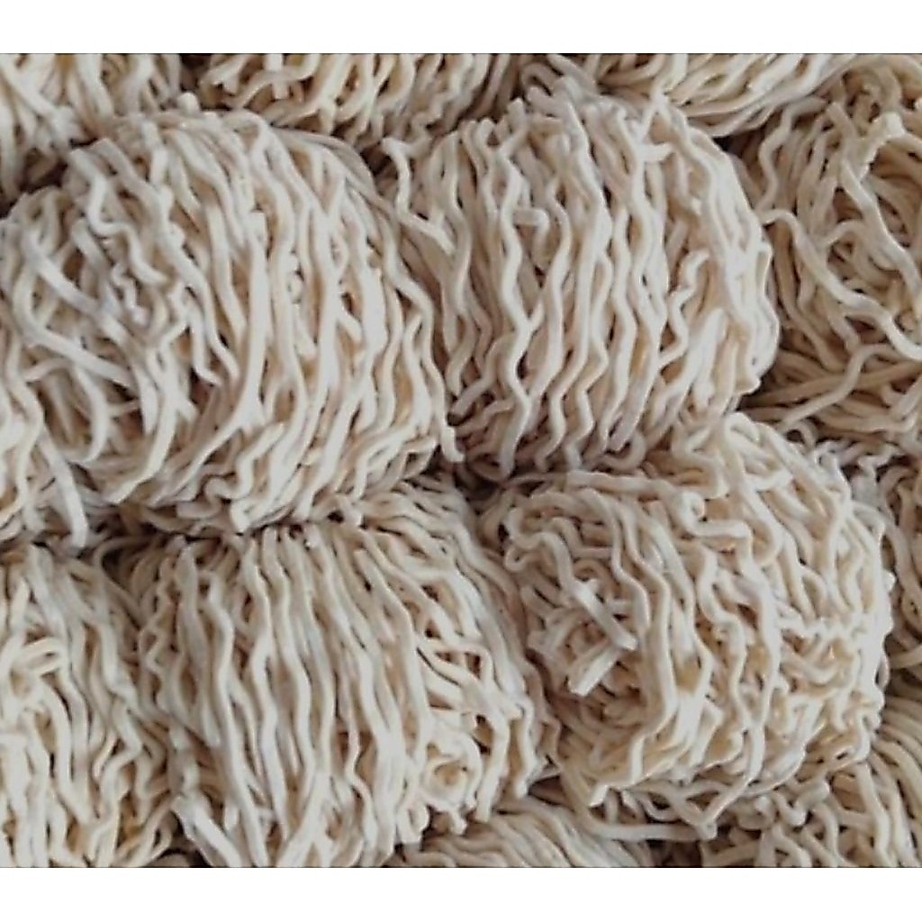Mie pangsit keriting Medan Mentah
