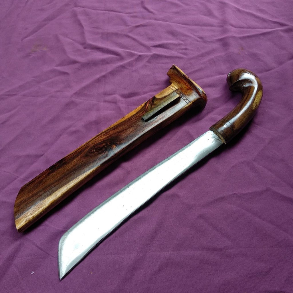 PETANI PETUALANG - G0LLOK Asli cibatu/G0LLOK kopak rawing/golok pemotong kayu siap pakai full tank b