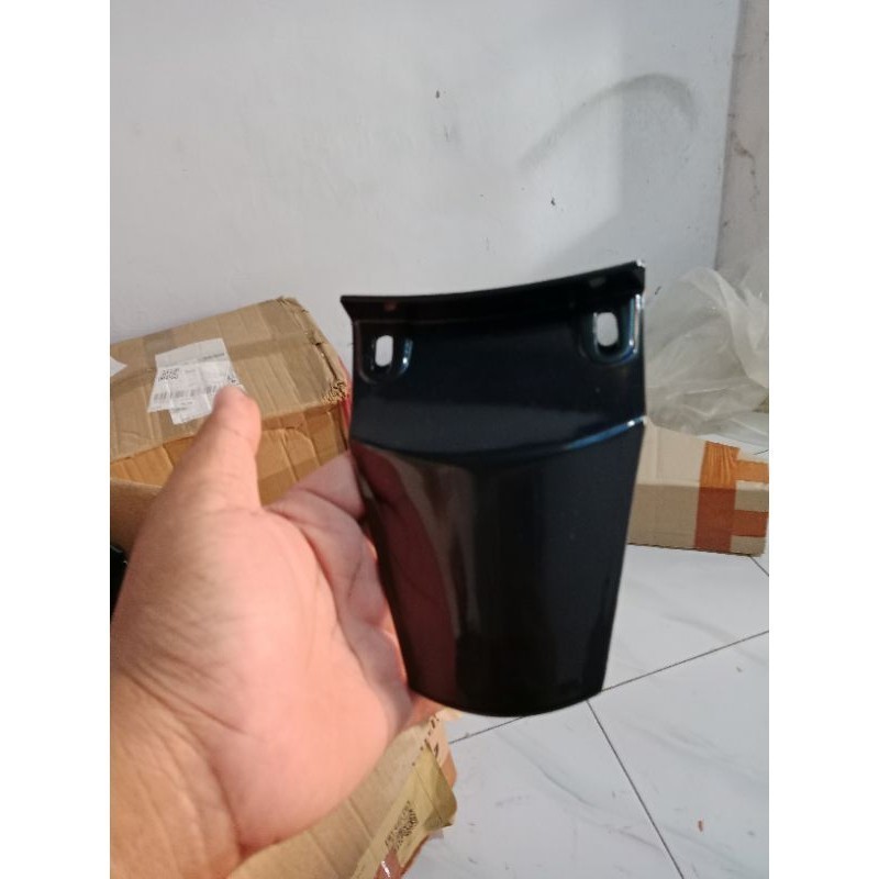 sambungan/pet bodi mio sporty mio lama warna hitam By. Lancar Jaya Motor