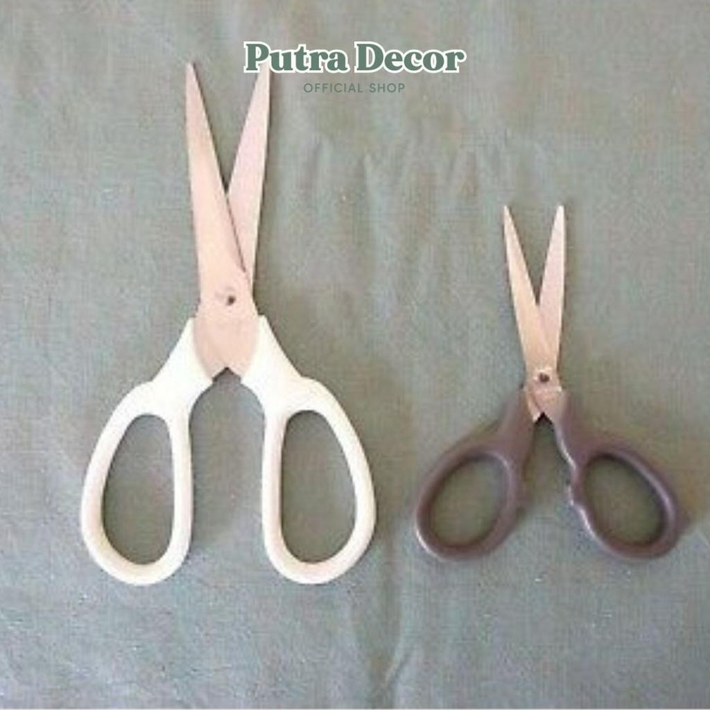 

EXCLUSIVE IKEA MARKBART Gunting Set Isi 2PCS Besar Kecil Gunting Tajam Kertas Kain Serbaguna MA548