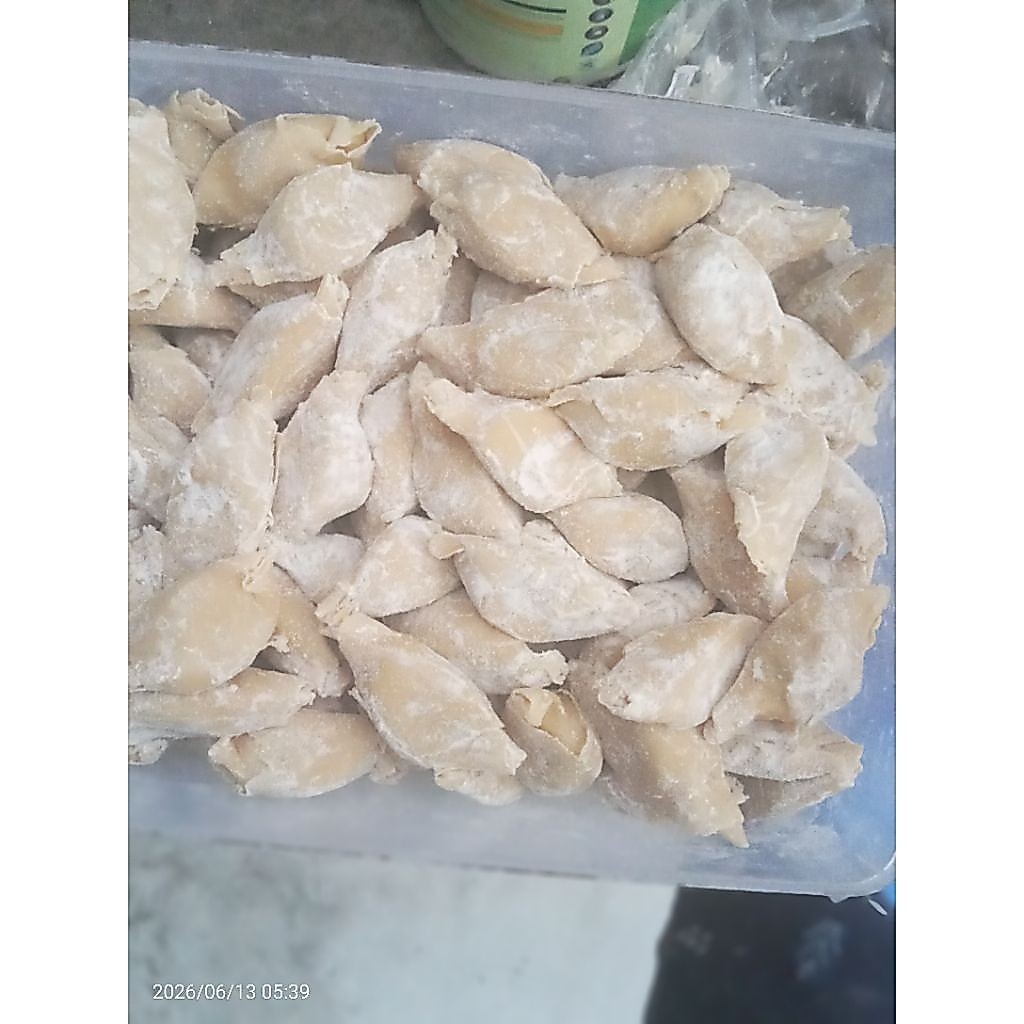 molen pisang Ambon, MOLEN pisang Frozen, molen pisang crispy