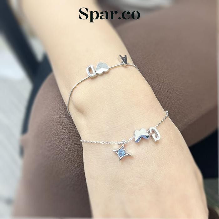 Spar.co Silver Alphabet Beads Charm - Liontin Titanium Silver Bentuk Huruf Untuk Rantai Flexible DIY