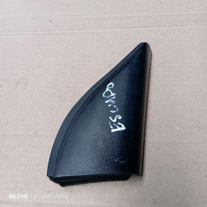 Cover segitiga spion Suzuki Escudo copotan