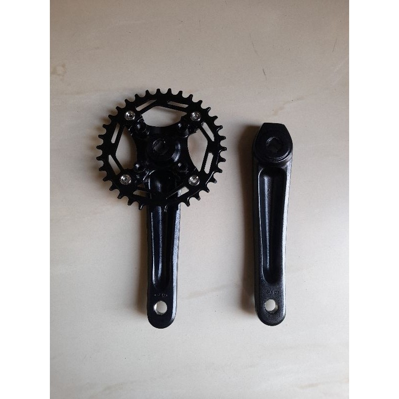 Gema Adventure PROWHEEL Cranckset BB kotak  Bcd104