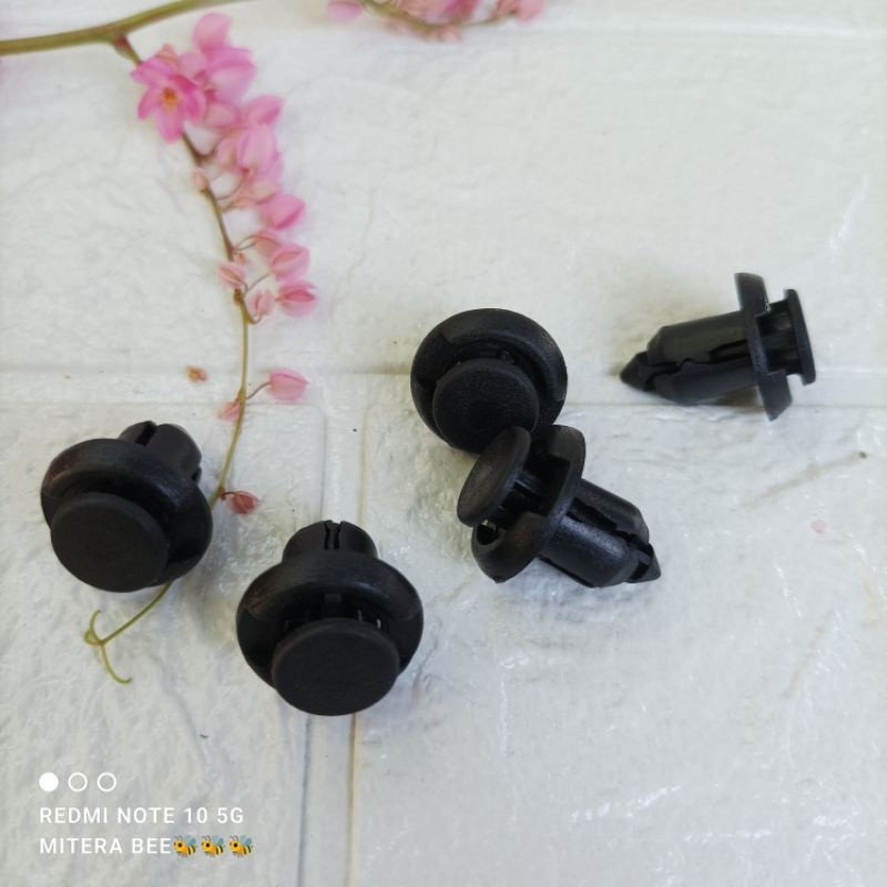 Kancing Bemper Pendek  Jazz Brio Mobilio Freed Hrv Segala Mobil Honda Original klip bemper