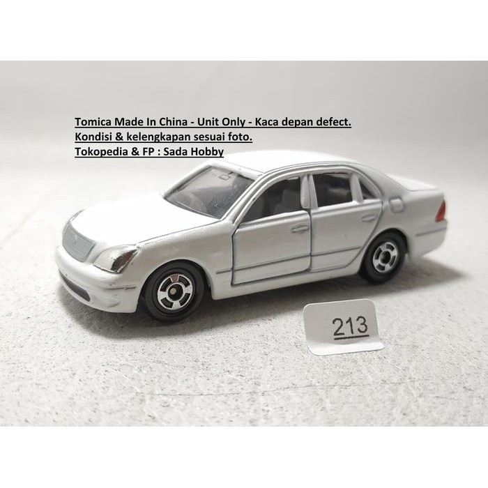DCT... Tomica No 17 Toyota Celsior Putih Unit Only