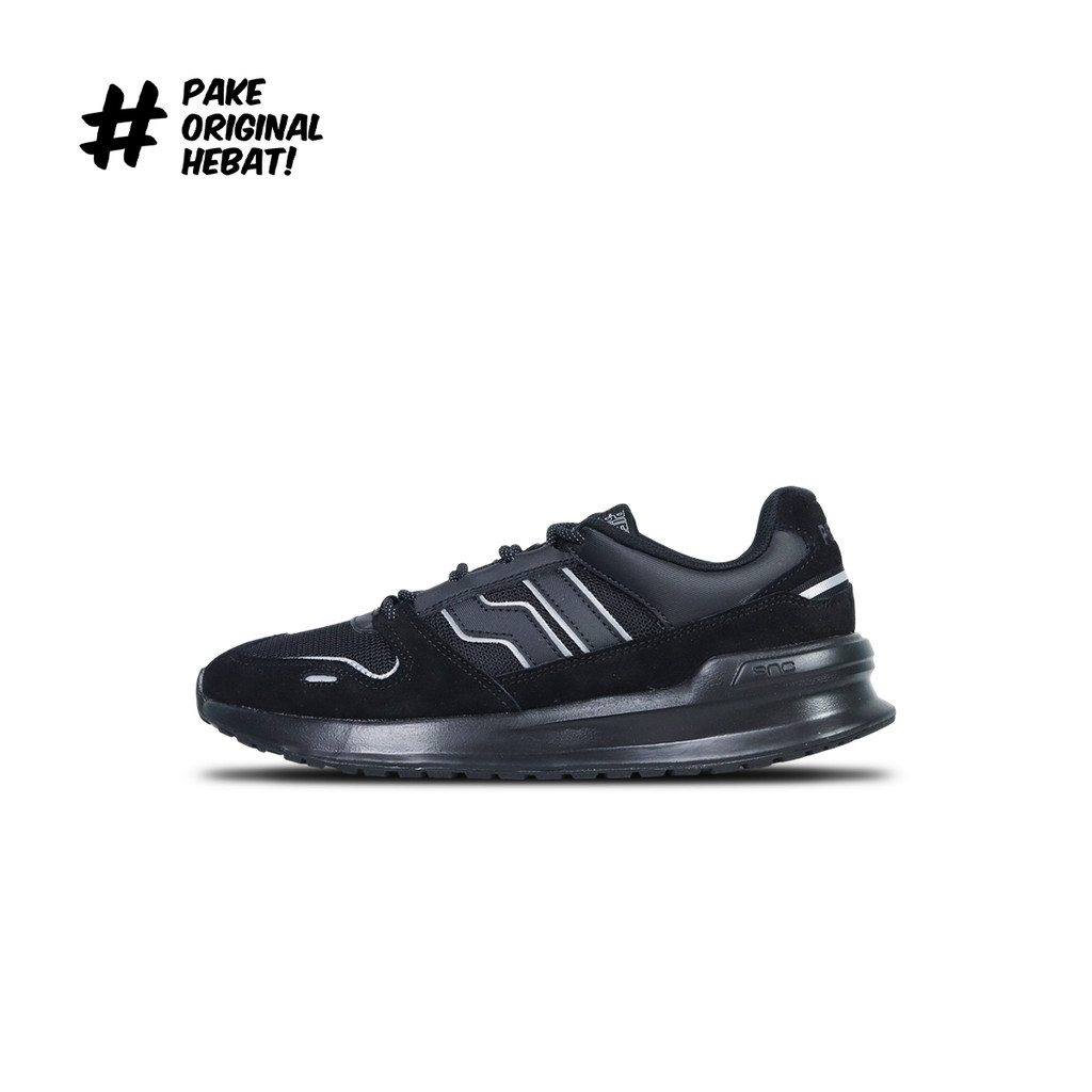 Sepatu Sneakers Piero Jogger 24 Alpha - Black/Black/Black