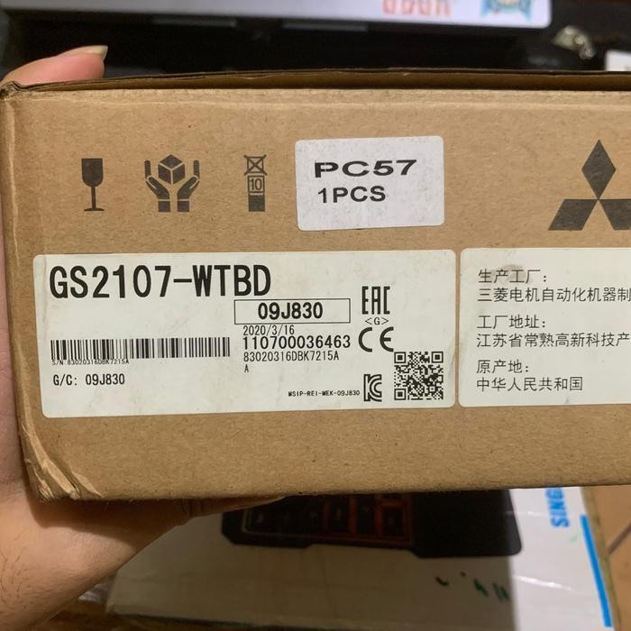 GS2107-WTBD Hmi Mitsubishi Elektrik HMI GS2107WTBD