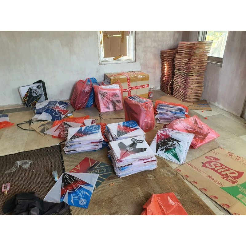 Layangan Sukhoi Layangan Aduan standart jawa timuran murah isi (50pcs)