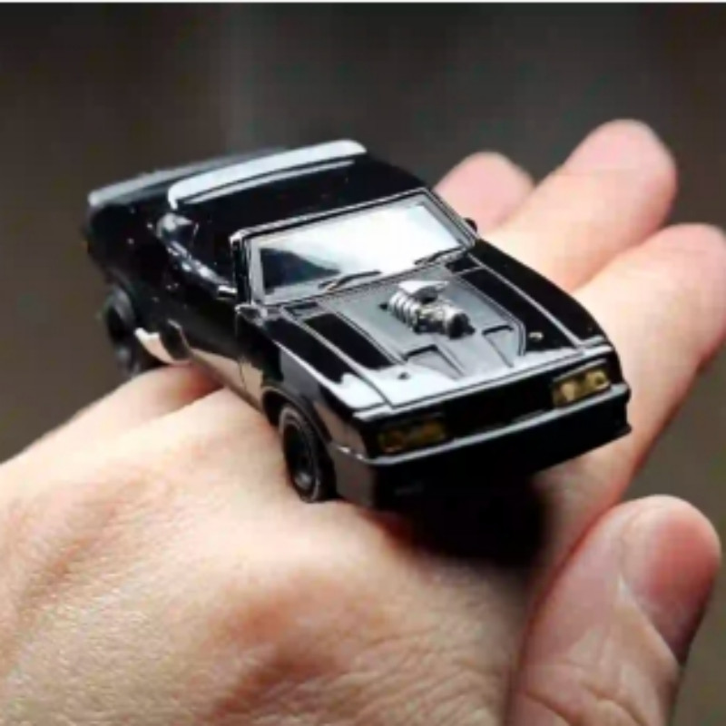 GreenLight 1:64 1973 FORD FALCON XB The Last V8 Interceptor (1979) - Toy Car Model Childrens  Gift.