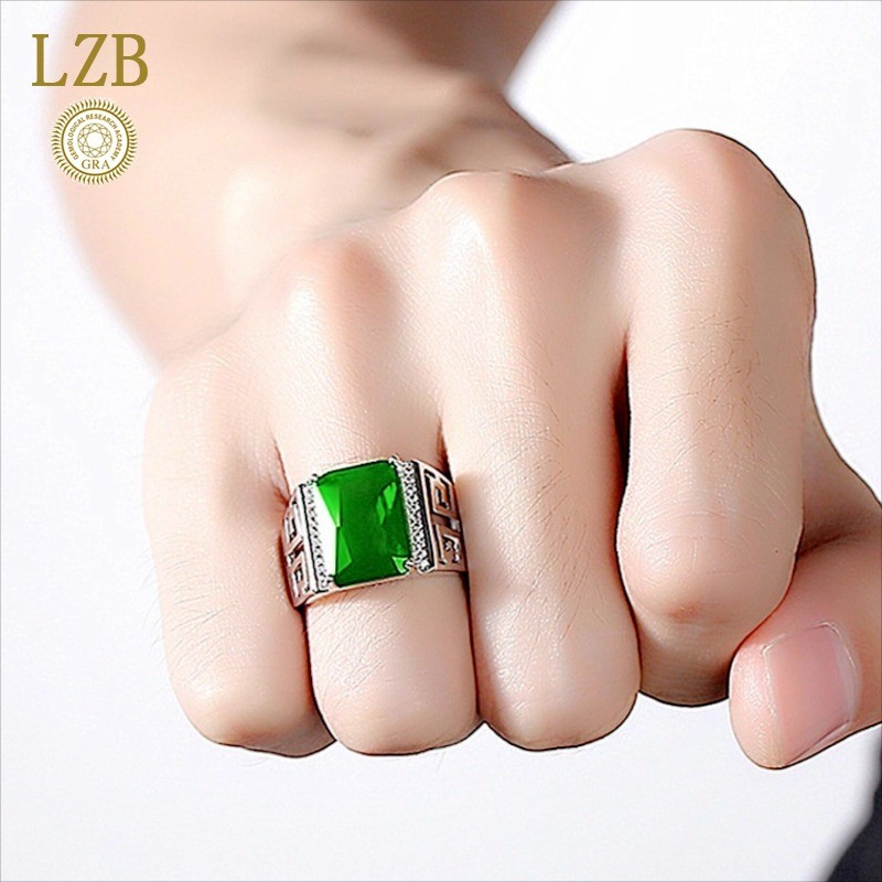 Cincin Pria Berlian Persegi Moissanite Hijau Tua Berlapis Platinum 18K