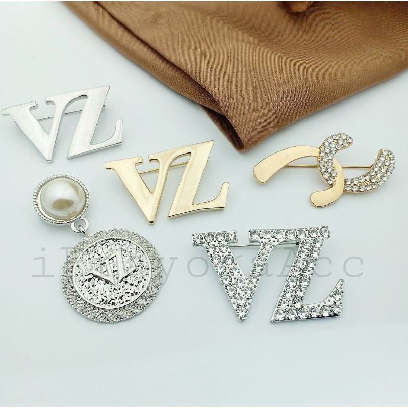 TERLARIS Brooch VZ by Vivi Zubedi KW | Bros ZD by Zyta delia Kw