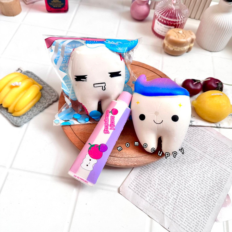 READY STOCK galaxy tooth squishy by Cutie creative (squishy Gigi galaxy)