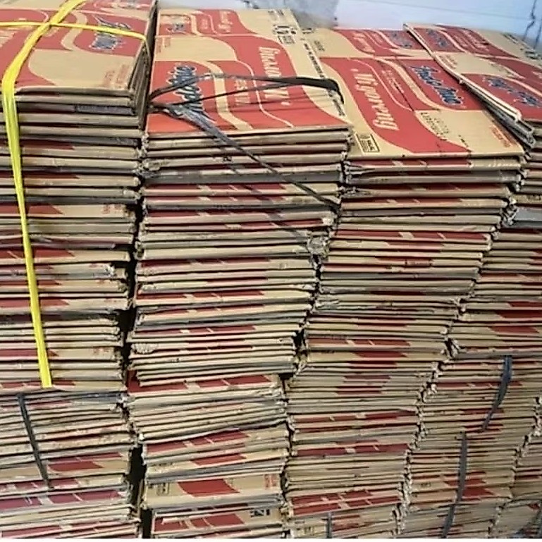 Kardus Bekas Mie Indomie Sarimi, Mie Sedap