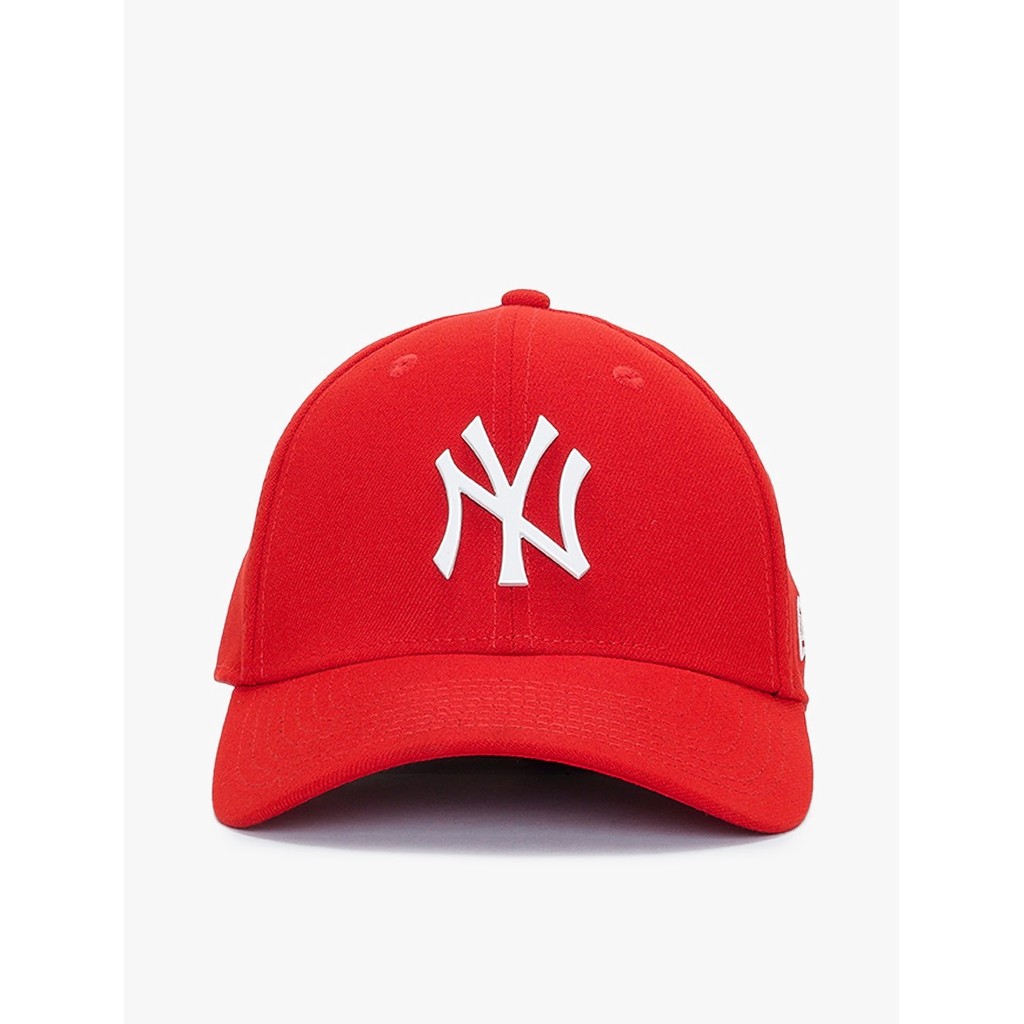 New Era 3930 Metal Badge Neyyan Unisex Caps - Red