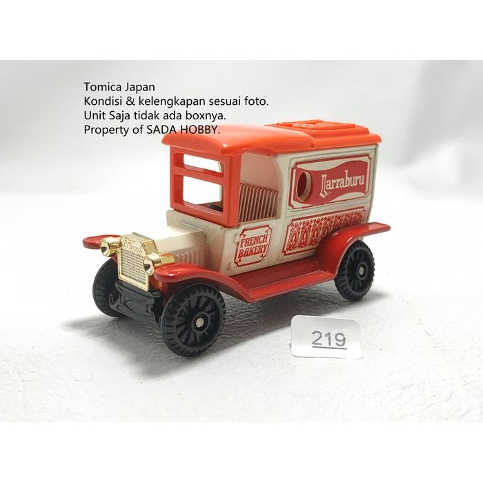DCT... Tomica Foreign F13 Type T Ford Commercial Van French Bakery Japan Loose