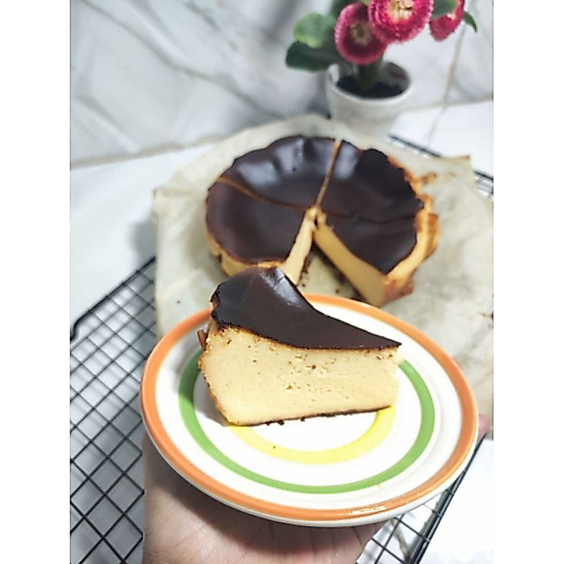 Organic Bandung Basque Burn Cheese Cake Gluten Free | Cheese Cake Gluten Free