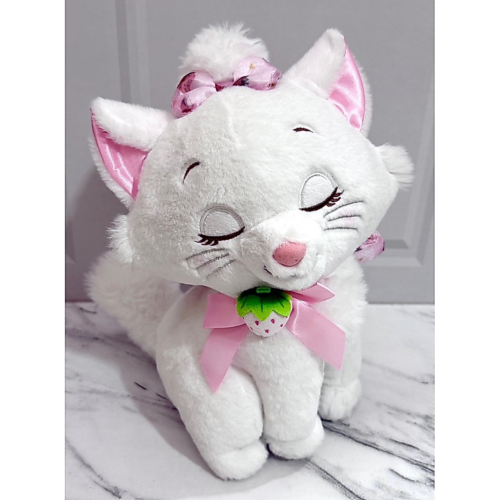 Boneka Plushie Marie Cat Special Limited Strawberry Edition Disney Store Japan 2025