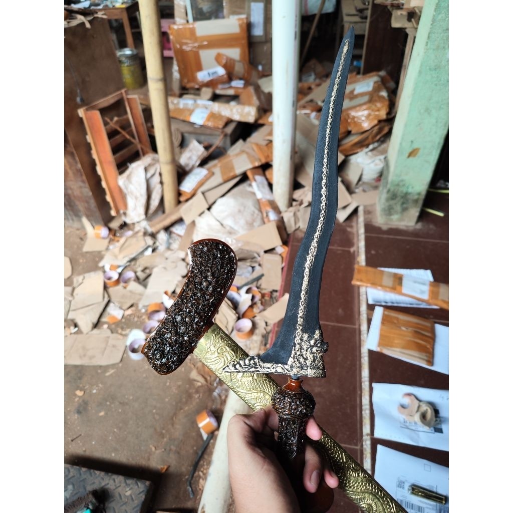 

keris nagasasra kinatah kamarogan murah lengkap warangka jpr001