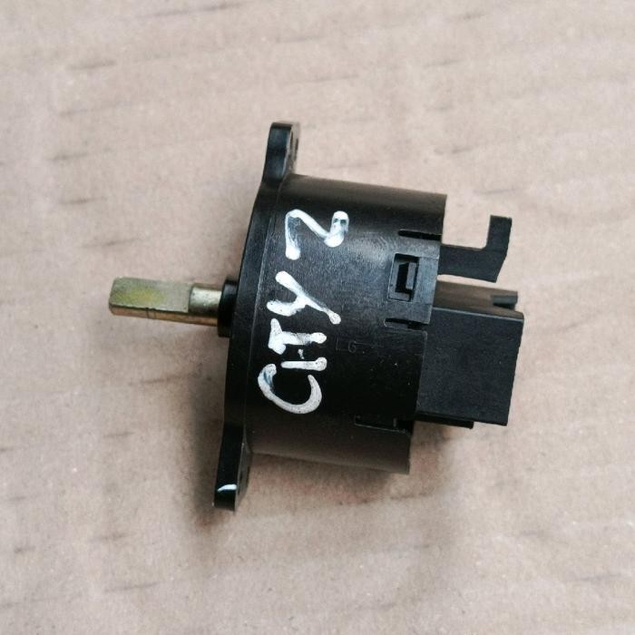 M10069 switch saklar putaran setelan Blower AC honda City type z city-z copotan