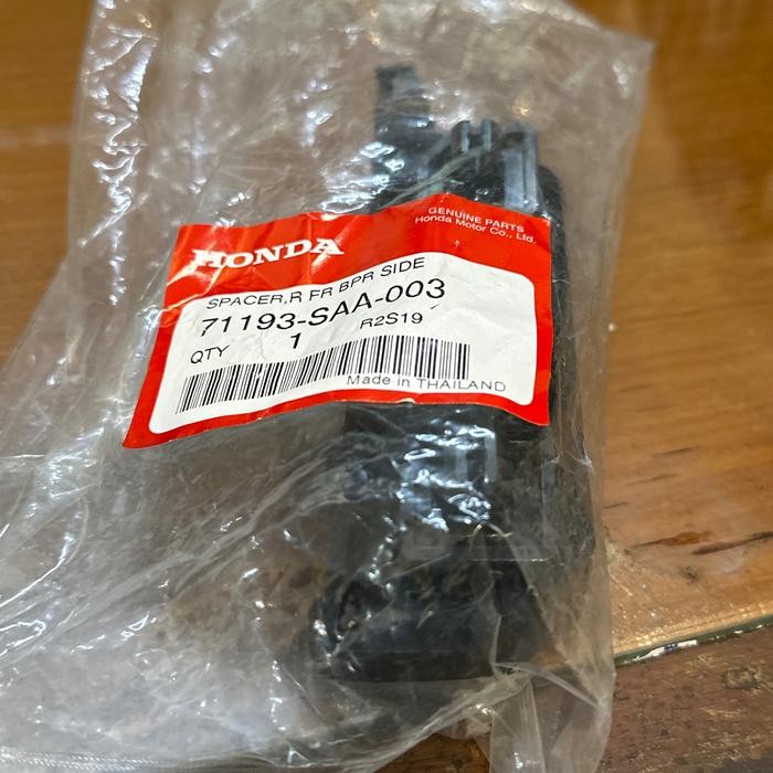 71193-SAA-003  Bracket bumper FR RH Jazz GD3 IDSI, Jazz GD3 VTEC BEST