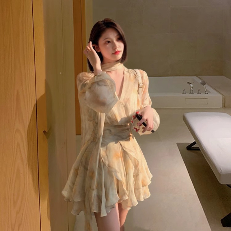 [ Cute Hot Label] Gaun wanita baru pinggang tak teratur gaun pendek gaun pendek gaun pendek