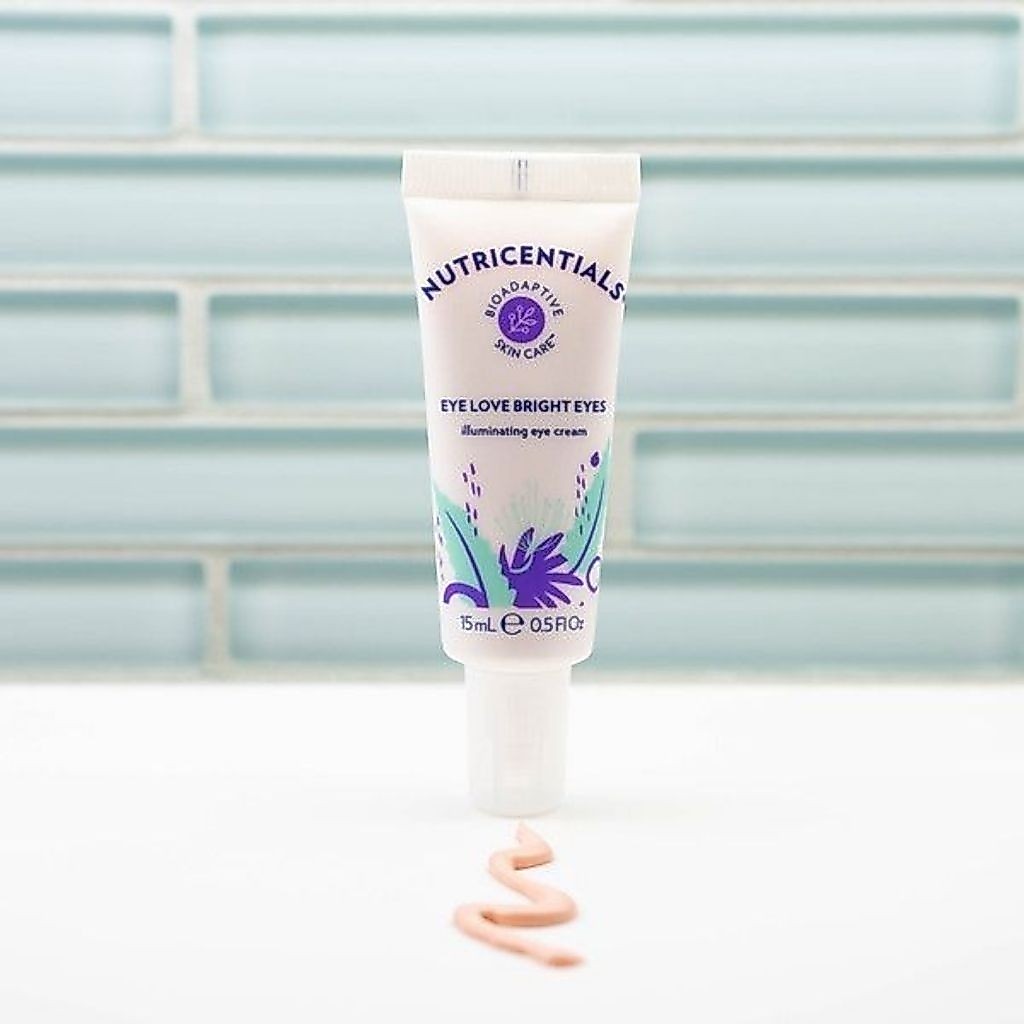 Zinia Krim Pencerah Mata Original Eye Cream Bright Eyes Cream Krim Mata Membantu Menghilangkan Lingk