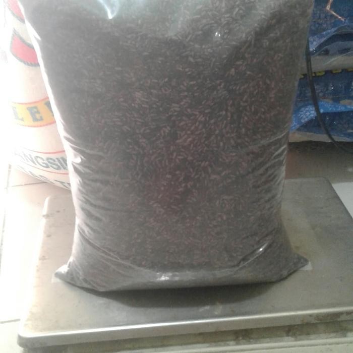 

Beras ketan hitam sosoh (pecah kulit) 4kg