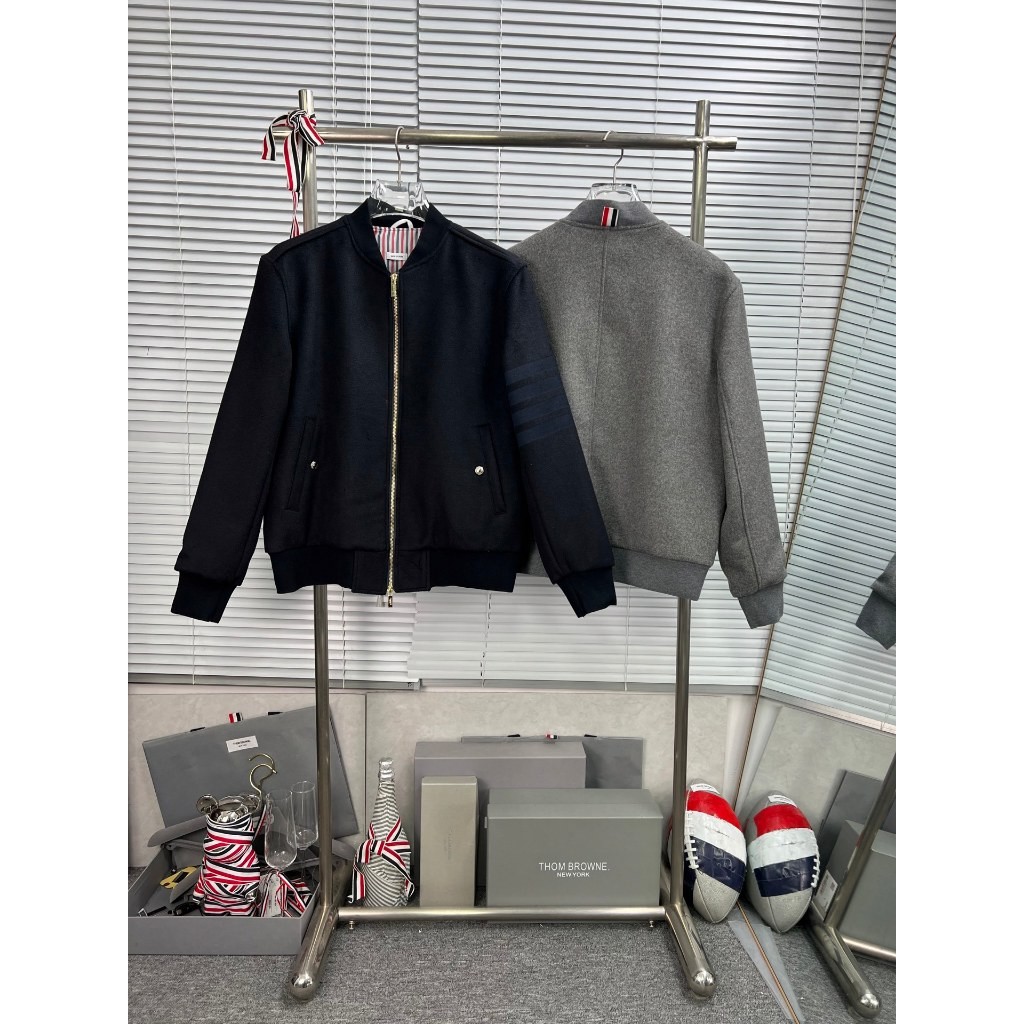 Original THOM B./TB jaket baseball empat batang wol nilon baru