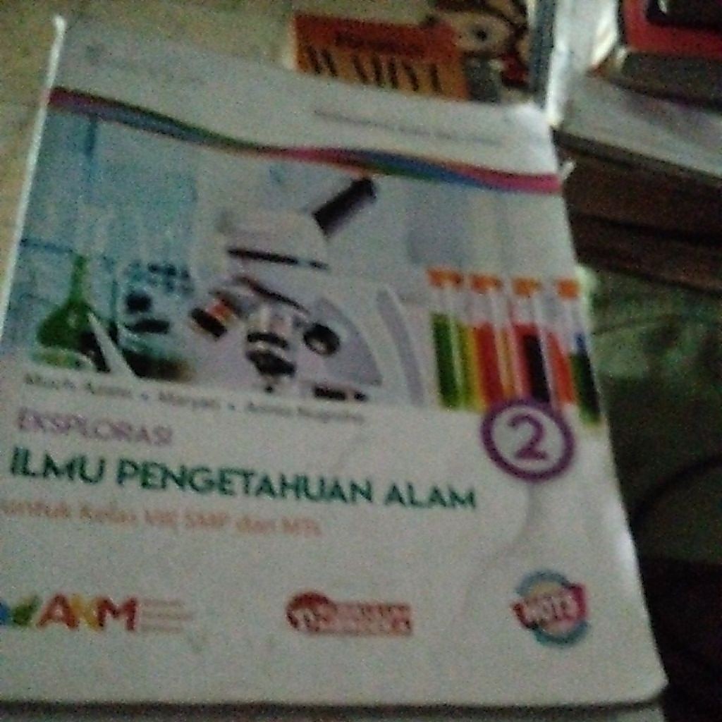 Buku eksplorasi IPA 2 SMP kurikulum merdeka platinum