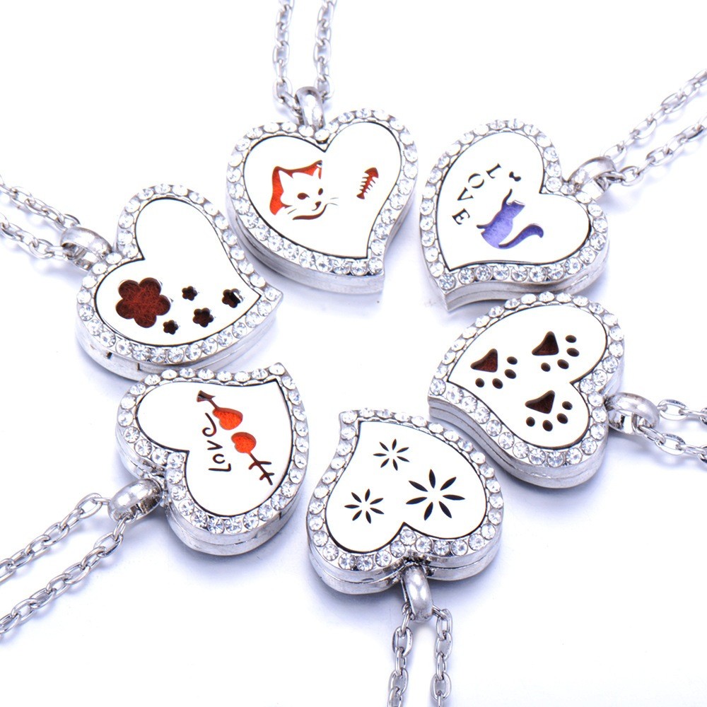 Kalung diffuser Liontin Love essential oil / kalung parfum aromaterapi
