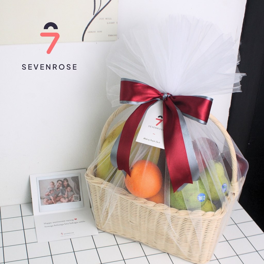 

Hampers Buah Premium / Parcel Buah Segar Cantik / Parcel Buah Lamaran dan Untuk Rumah Sakit